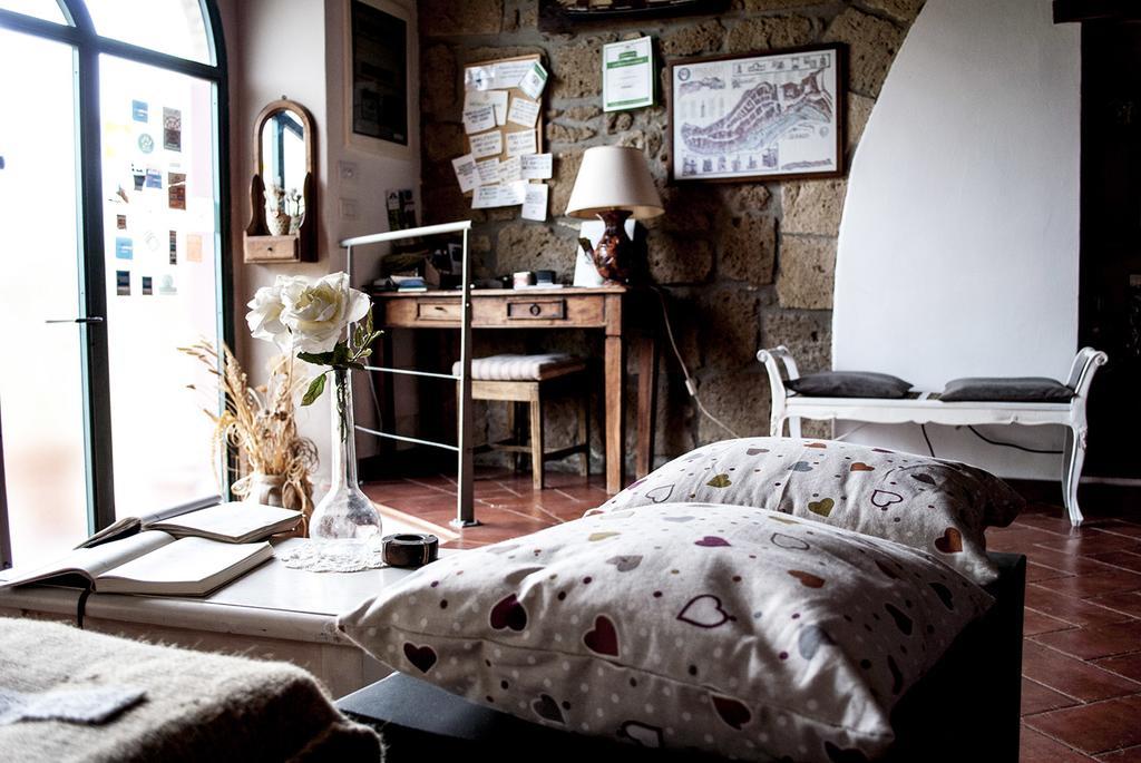 La Casa Dei Carrai Bed and Breakfast Pitigliano Eksteriør billede